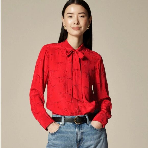 NWT J CREW Removable tie-neck button-up shirt in bow-print crepe de chine in red - Picture 1 of 5
